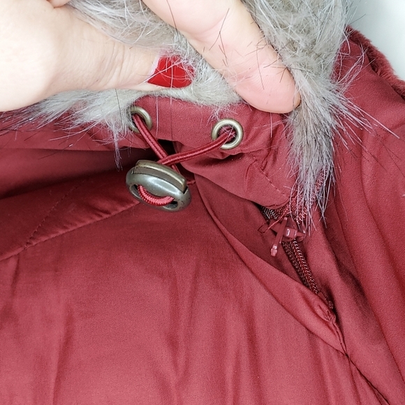 Larry Levine puffer jacket fur trim hood pockets quilted chevron rust red L - Picture 8 of 13